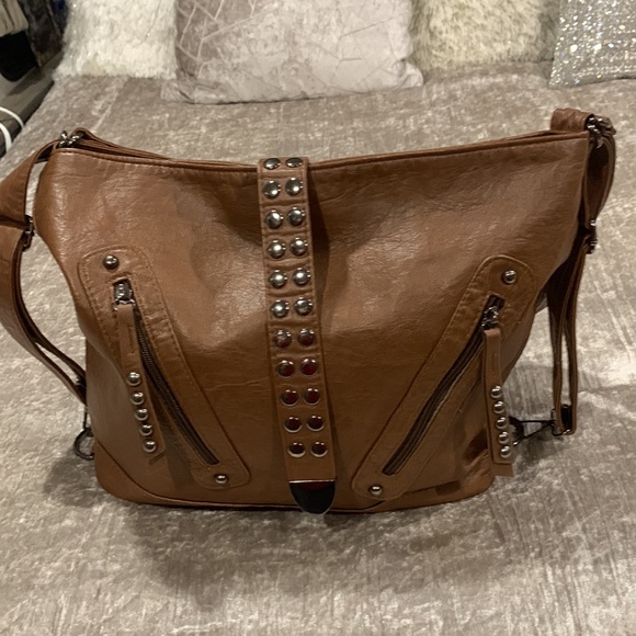 Faux leather shoulder bag - Picture 3 of 8